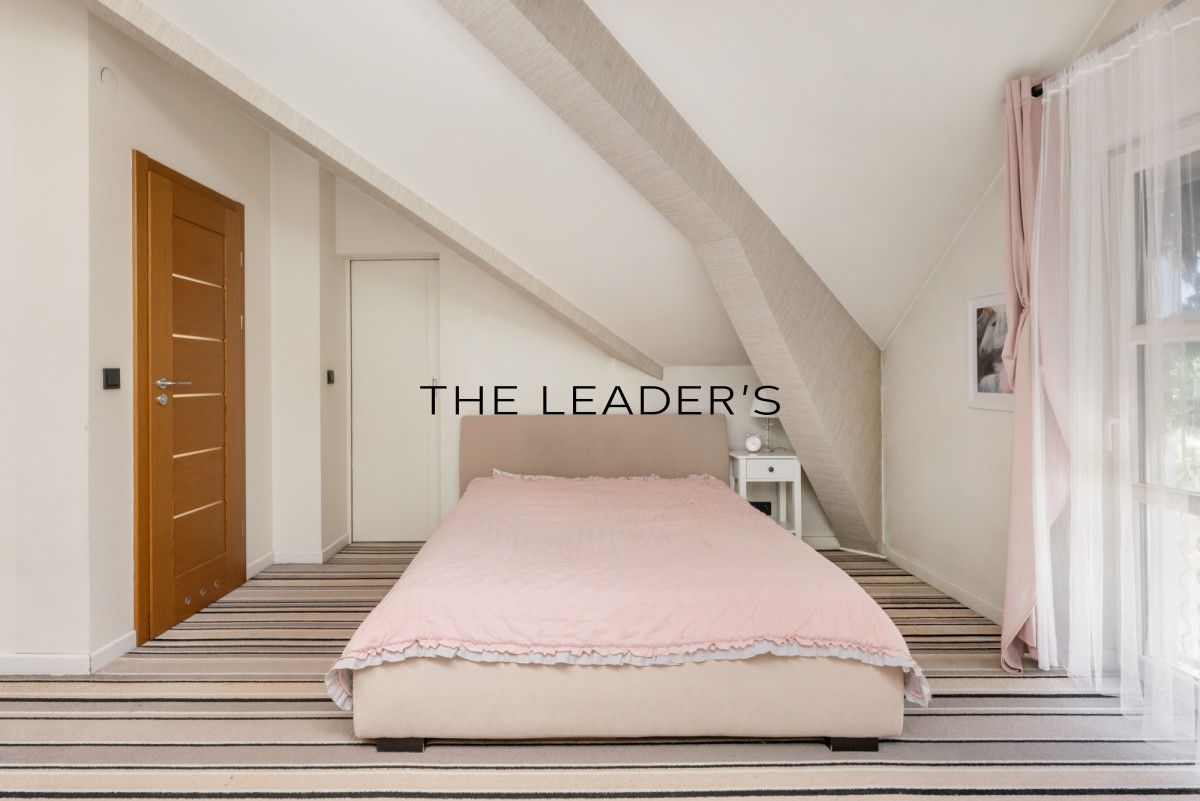 dom wolnostojący, 7 pokoi Chyliczki. Zdjęcie 15