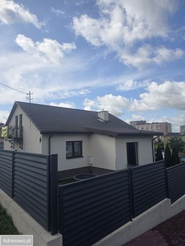 dom wolnostojący, 6 pokoi Mława, ul. Ostaszewskiego. Zdjęcie 1