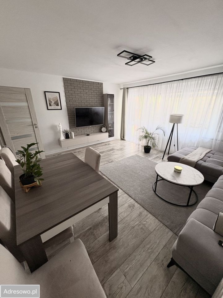 Mieszkanie 3-pokojowe Płock Podolszyce, ul. Szarych Szeregów