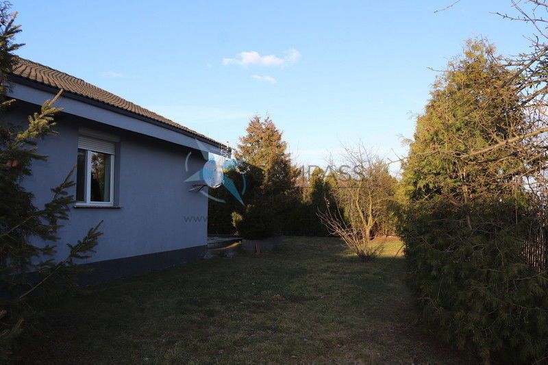 dom wolnostojący, 4 pokoje Września. Zdjęcie 15