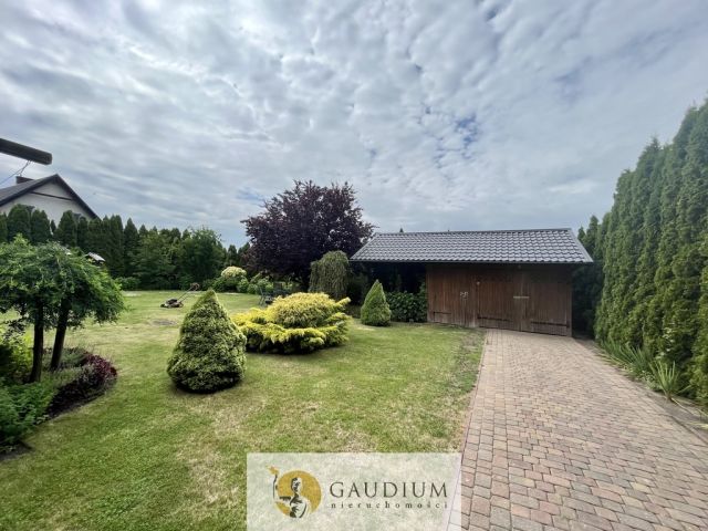 dom wolnostojący, 7 pokoi Bytonia, os. Zielone. Zdjęcie 30