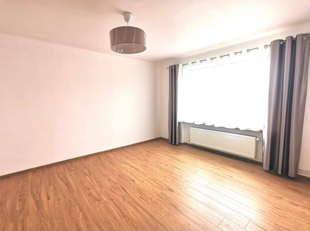 dom wolnostojący, 6 pokoi Sieradz, ul. Edwarda Szymańskiego. Zdjęcie 6