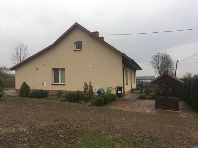 dom wolnostojący, 5 pokoi Staniątki Pustki. Zdjęcie 1