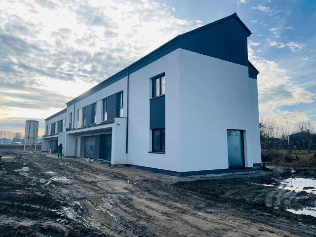 bliźniak, 6 pokoi Raszyn. Zdjęcie 4