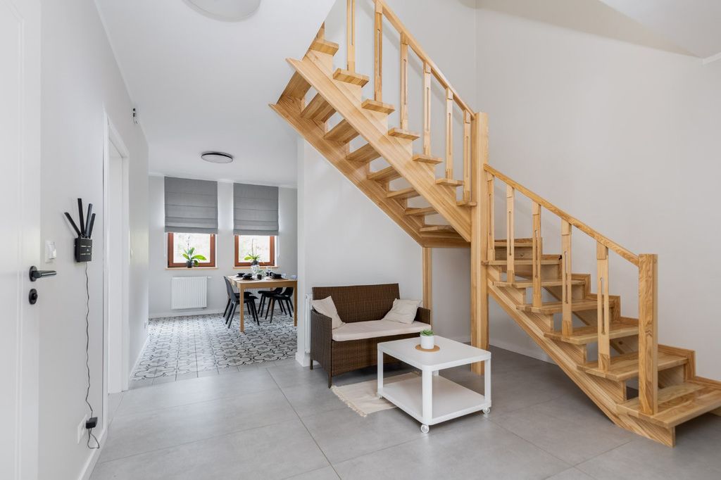 dom wolnostojący, 5 pokoi Masłomiąca, ul. Klonowa. Zdjęcie 7