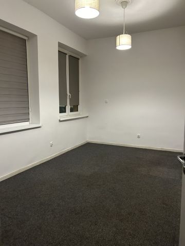 Lokal Świebodzin, pl. Wolności. Zdjęcie 1