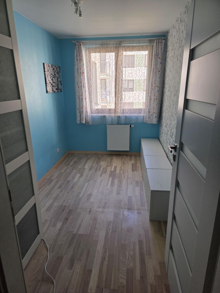 Mieszkanie 4-pokojowe Kraków Bieżanów, ul. Henryka i Karola Czeczów. Zdjęcie 3