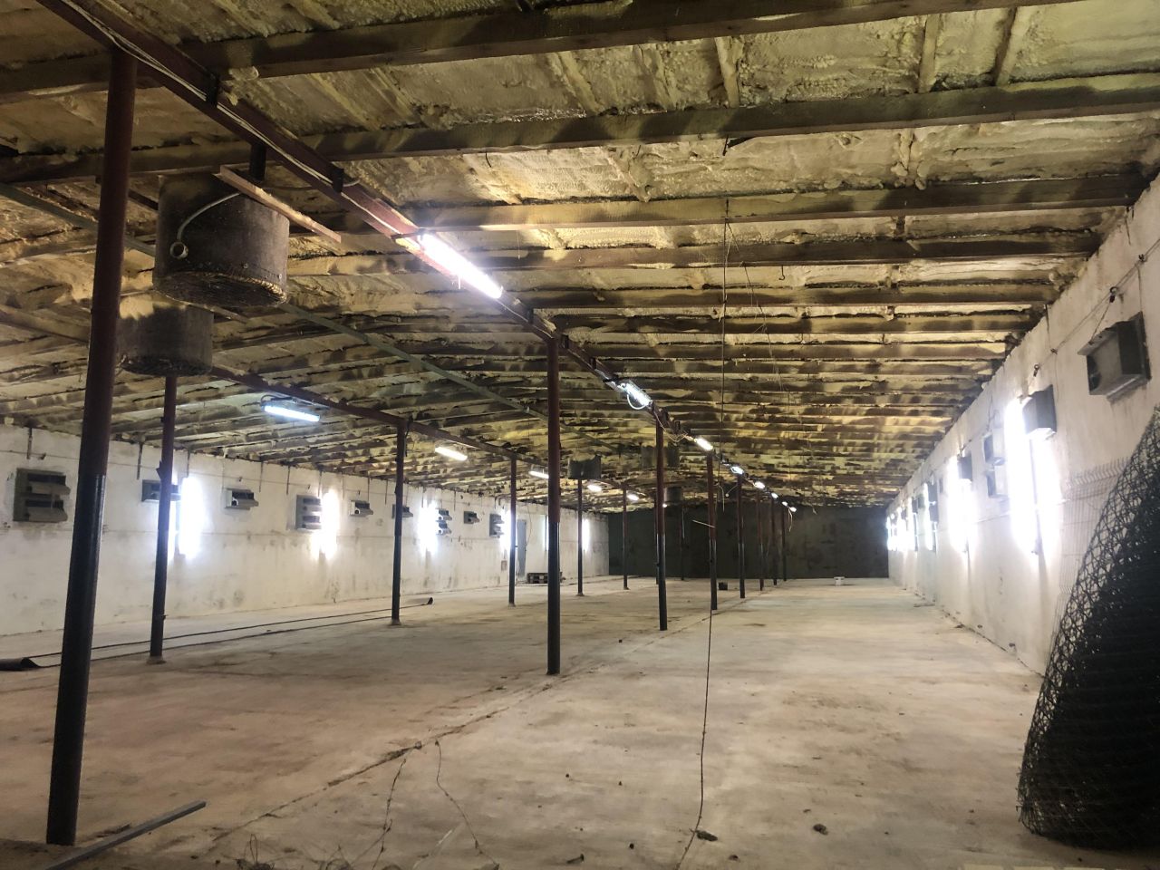 Hala/magazyn Chomiąża, ul. Średzka. Zdjęcie 2