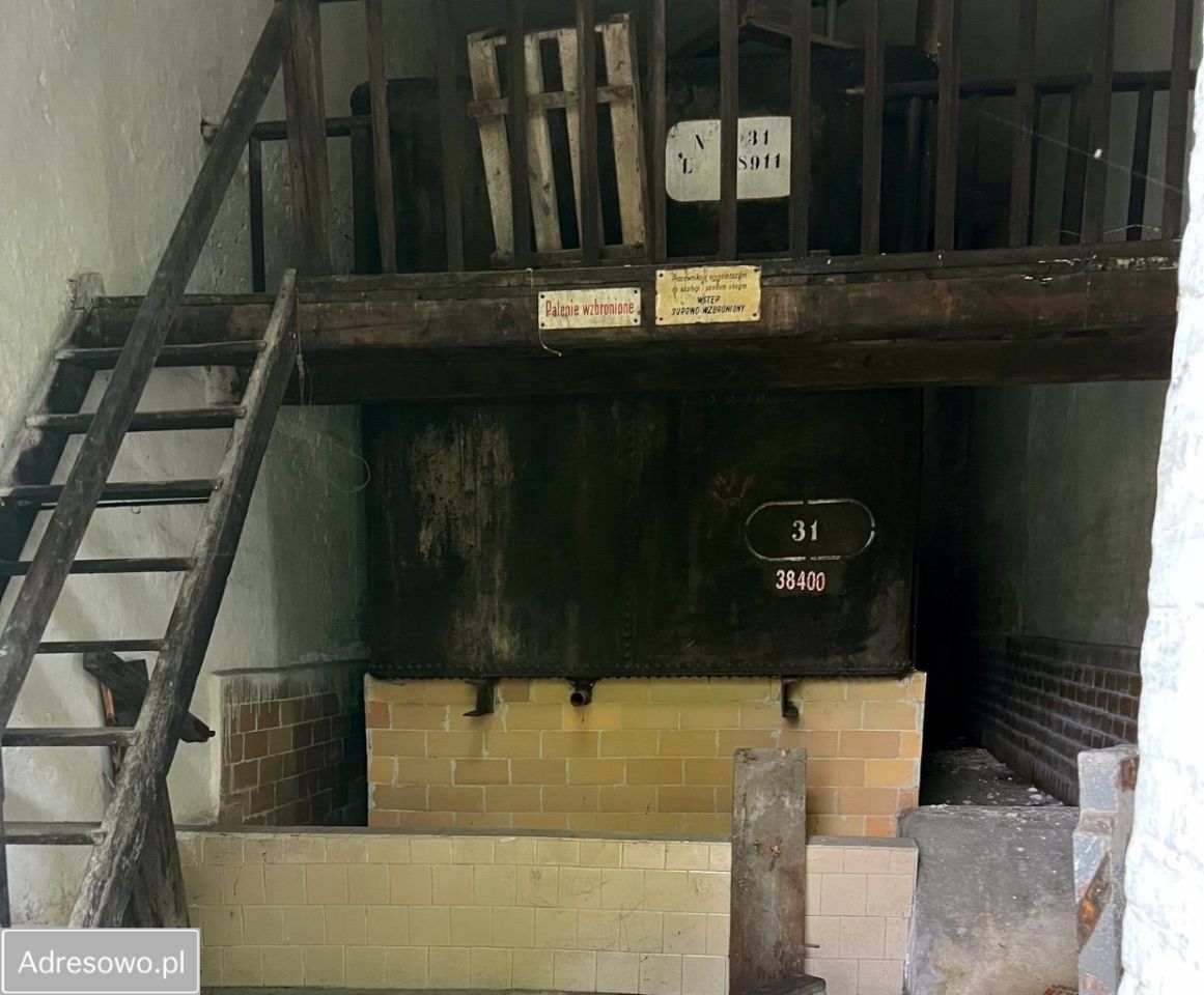 Hala/magazyn Kisiny. Zdjęcie 7