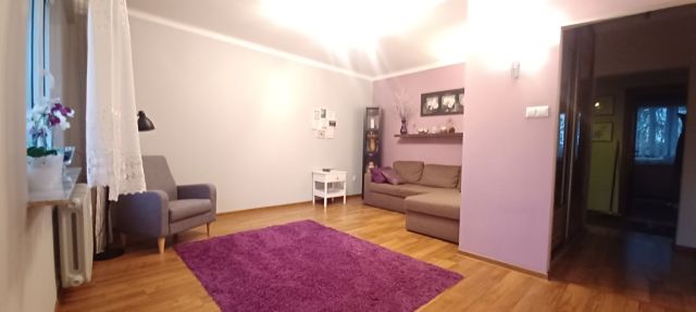 Mieszkanie 3-pokojowe Miechów, os. gen. Władysława Sikorskiego. Zdjęcie 1