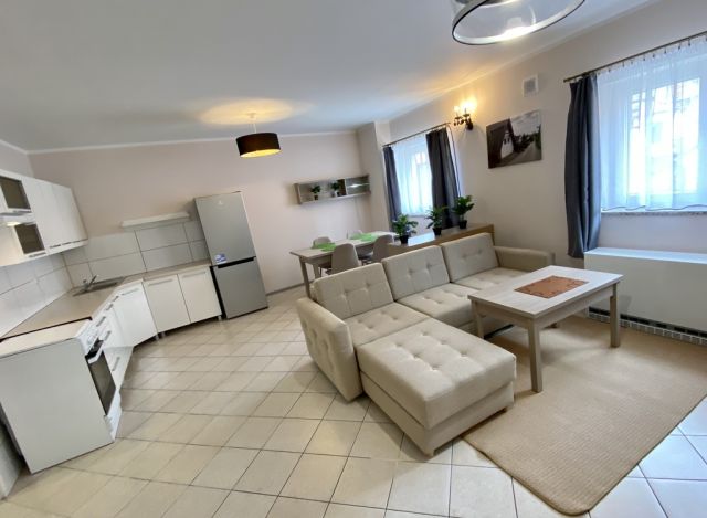 Nieruchomość komercyjna Kłodzko, ul. Wojska Polskiego. Zdjęcie 3