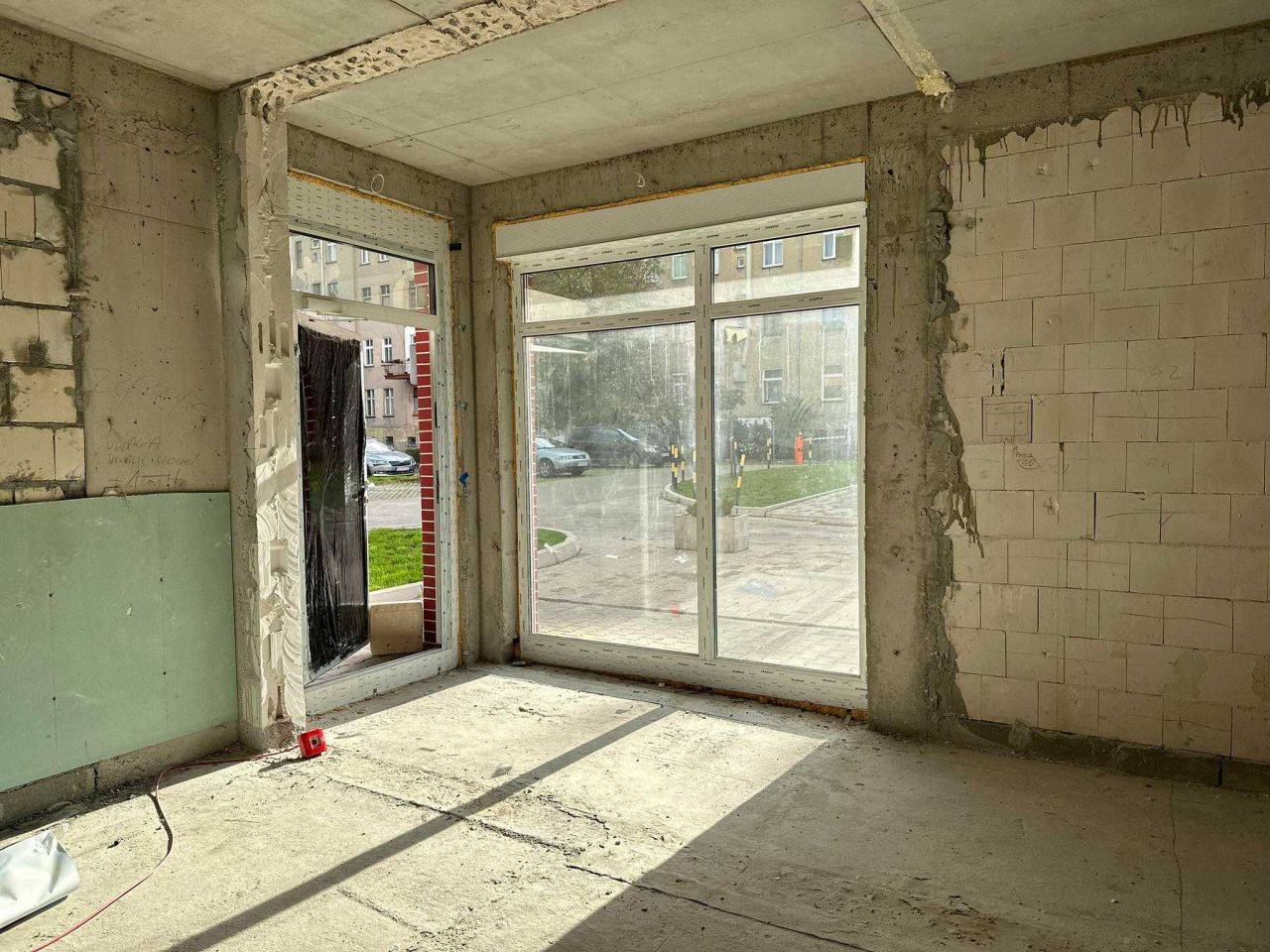 Lokal Legnica, ul. Waleriana Łukasińskiego. Zdjęcie 3