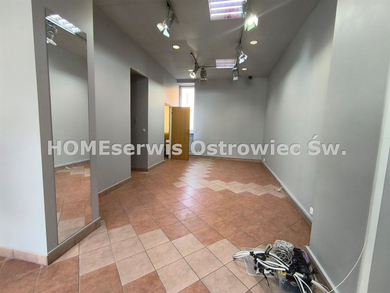 Mieszkanie 2-pokojowe Ostrowiec Świętokrzyski Centrum, ul. Rynek. Zdjęcie 6