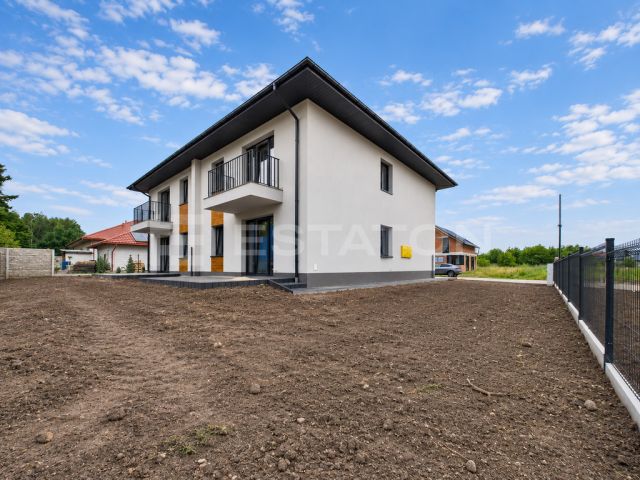 Mieszkanie 3-pokojowe Głogów Małopolski, ul. Owsiana. Zdjęcie 2