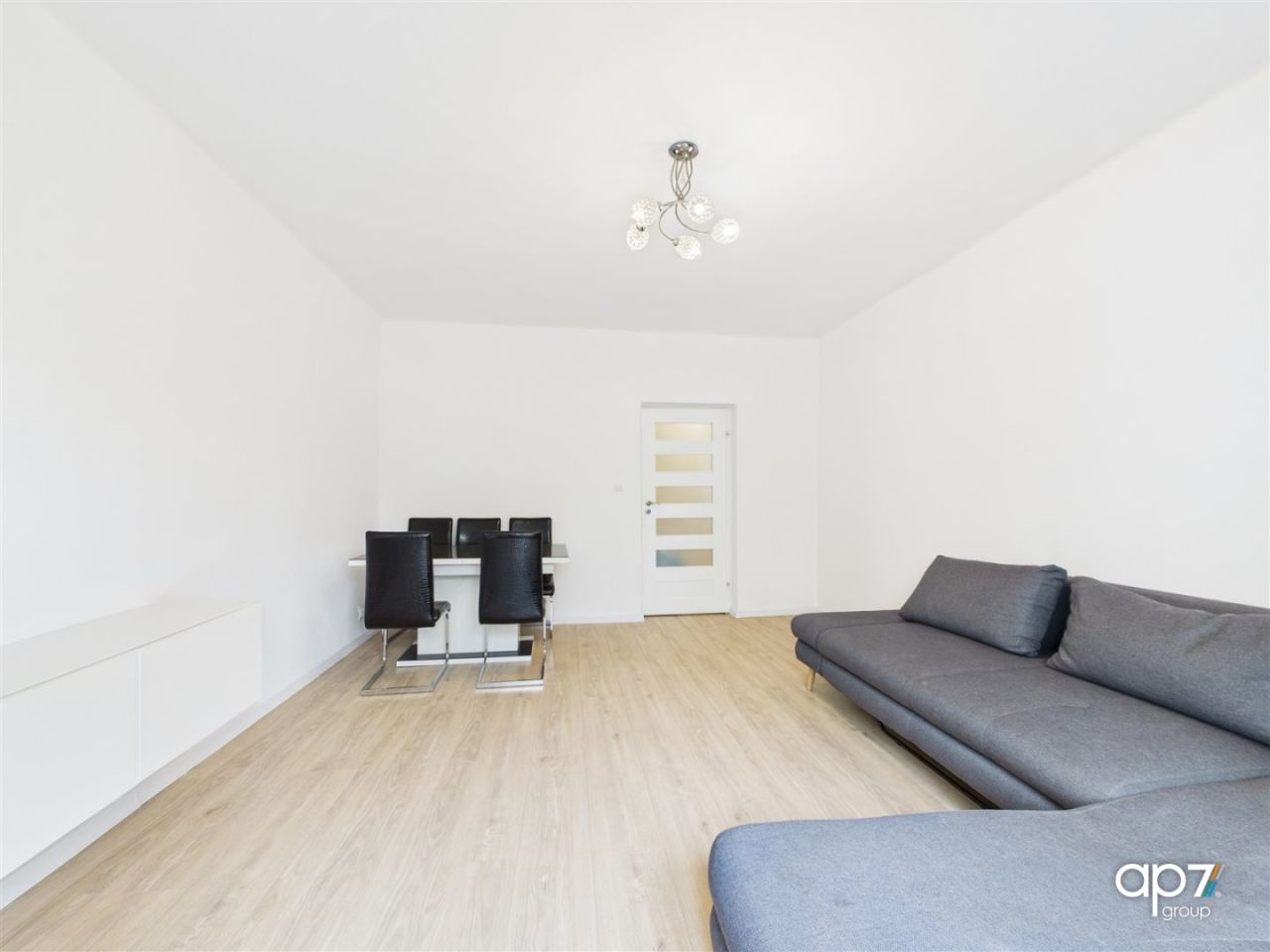 Mieszkanie 3-pokojowe Kraków Nowa Huta. Zdjęcie 4