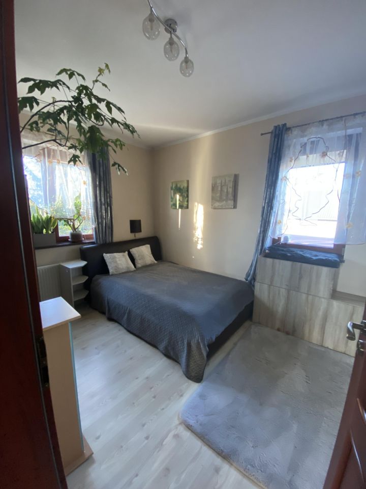 Mieszkanie 4-pokojowe Jeżów Sudecki, ul. Długa. Zdjęcie 11