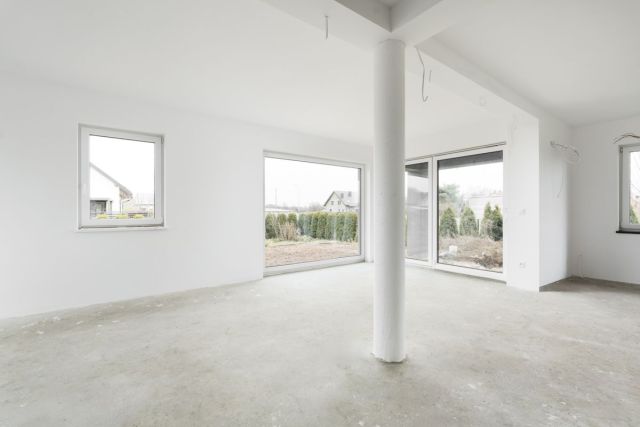 dom wolnostojący, 6 pokoi Dybów-Kolonia, ul. Majowa. Zdjęcie 2