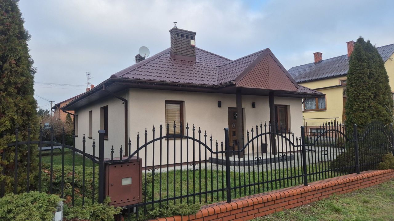 dom wolnostojący, 3 pokoje Kutno. Zdjęcie 3