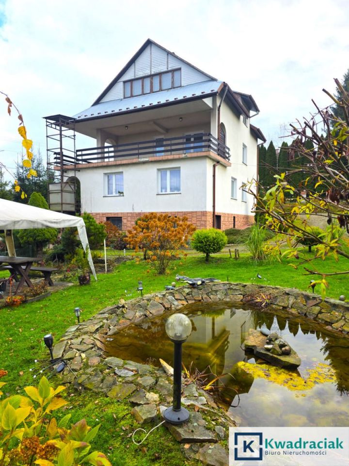 dom wolnostojący, 5 pokoi Zahutyń. Zdjęcie 2