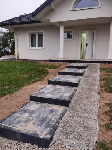 dom wolnostojący, 4 pokoje Humniska Duża Strona. Zdjęcie 1