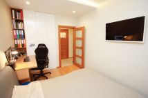 Mieszkanie 3-pokojowe Warszawa Wola, ul. św. Stanisława. Zdjęcie 3