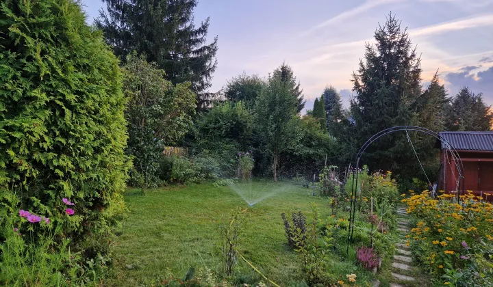 Działka rod Uniszowice