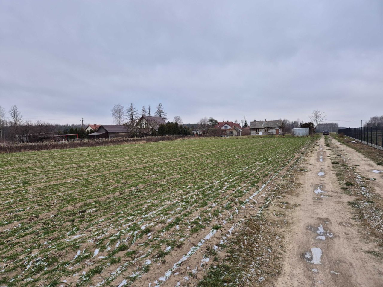 Działka budowlana Kozłówka. Zdjęcie 3