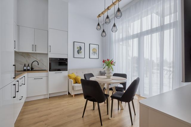 Mieszkanie 2-pokojowe Gdynia Dąbrowa, ul. Zbigniewa Kupca. Zdjęcie 2