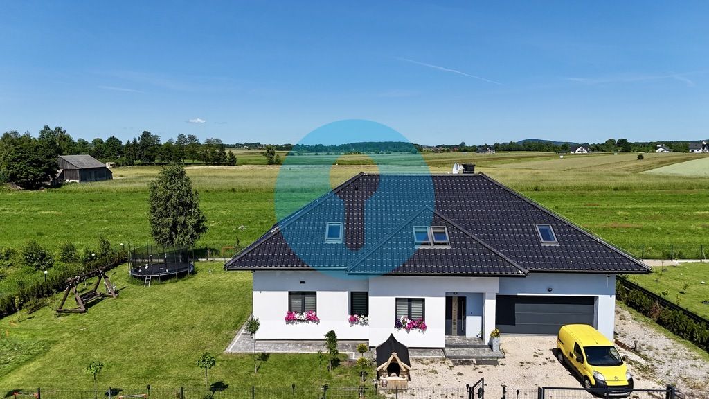 dom wolnostojący, 5 pokoi Brynica