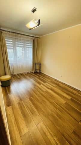 Mieszkanie 3-pokojowe Bełchatów. Zdjęcie 6