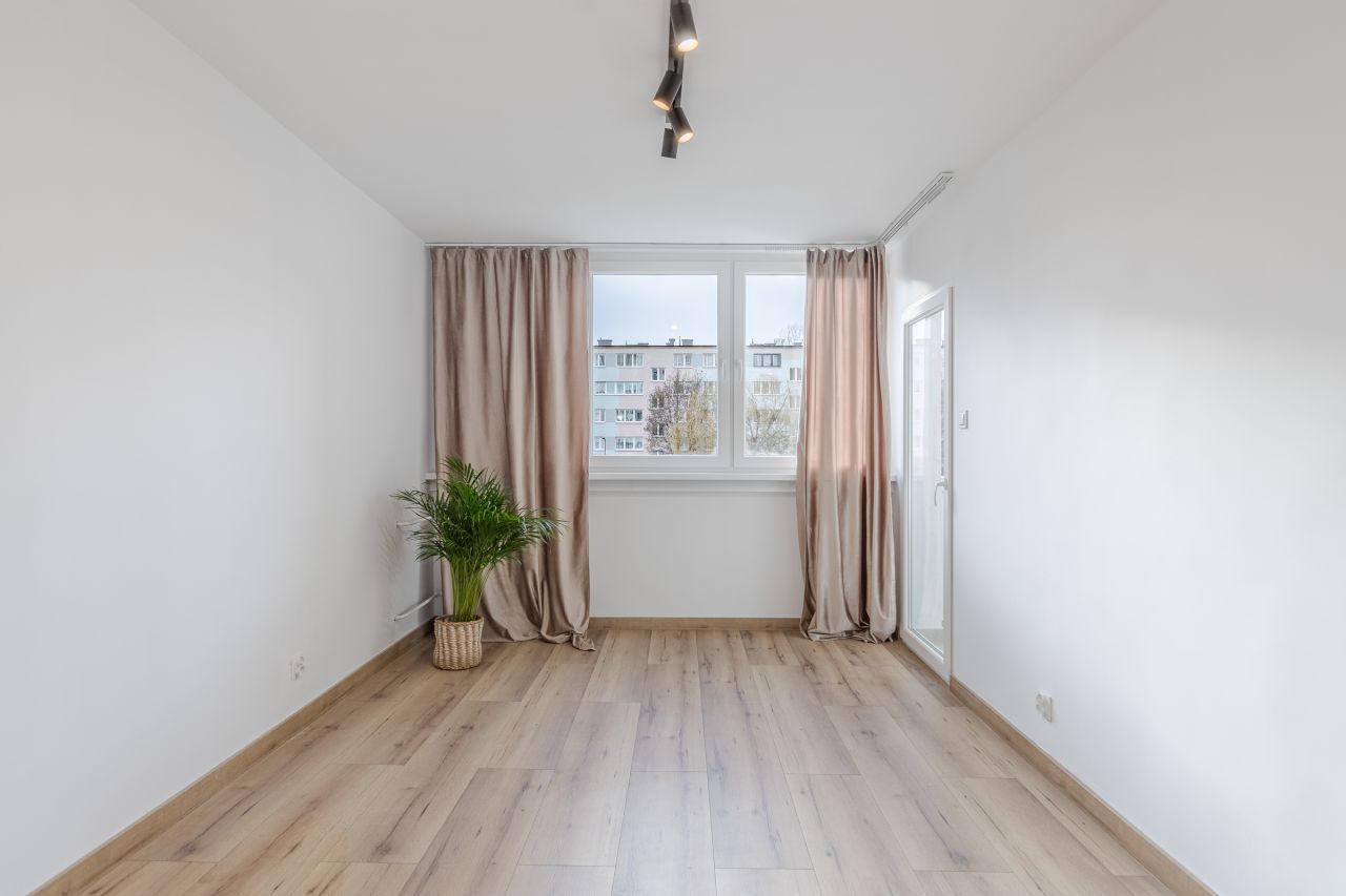 Mieszkanie 3-pokojowe Dzierżoniów, os. Jasne. Zdjęcie 9