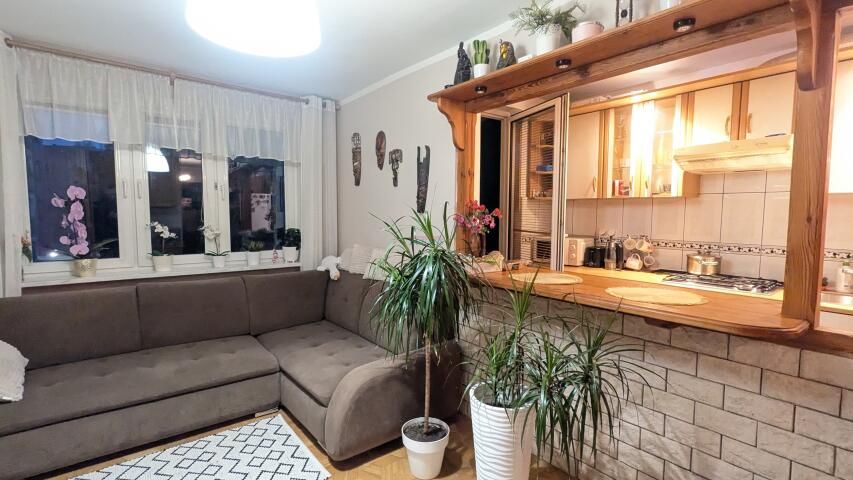 Mieszkanie 2-pokojowe Piaseczno, Aleja Róź