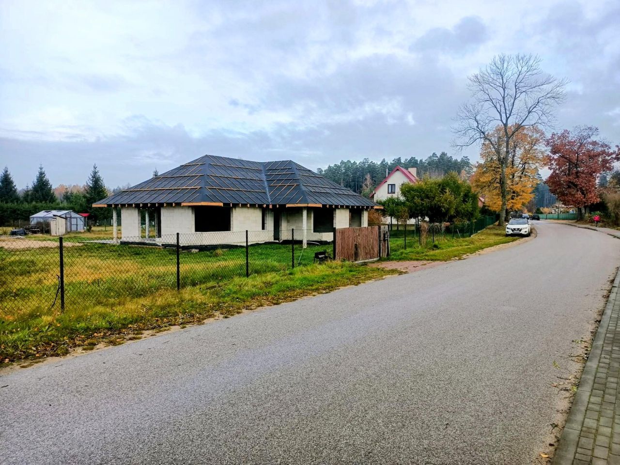 dom wolnostojący Stare Uściany