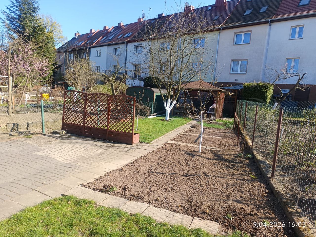 dom szeregowy, 4 pokoje Legnica Tarninów, Ogrodowa. Zdjęcie 11