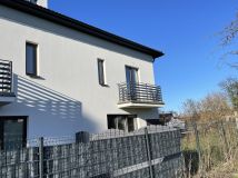 bliźniak, 4 pokoje Kosów Lacki, ul. Słoneczna. Zdjęcie 1