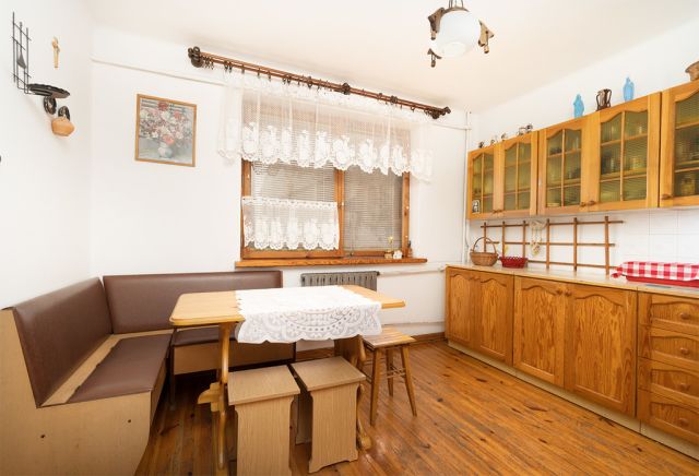 dom wolnostojący, 5 pokoi Wilcza Wola. Zdjęcie 5