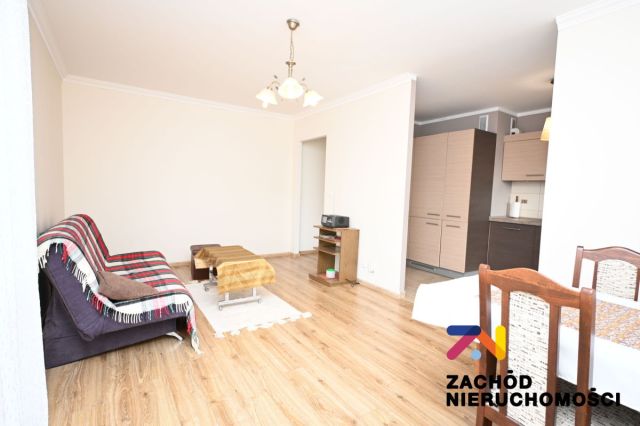 Mieszkanie 3-pokojowe Zielona Góra. Zdjęcie 3