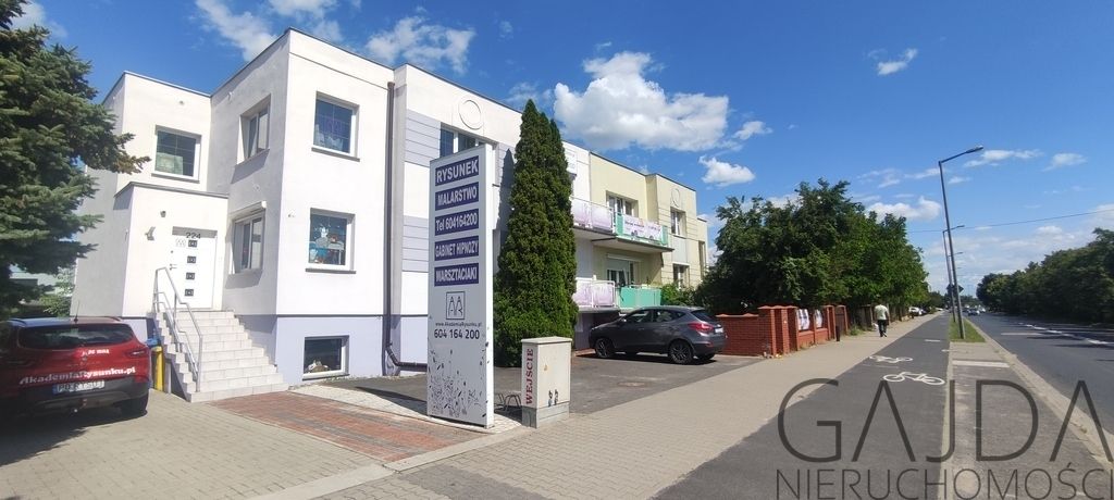 Biuro Poznań Podolany, ul. Strzeszyńska. Zdjęcie 1