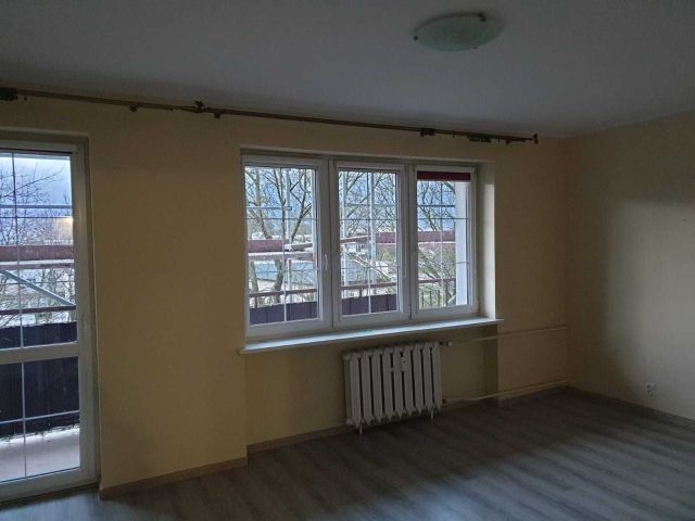 Mieszkanie 2-pokojowe Trzcianka, os. Juliusza Słowackiego. Zdjęcie 1