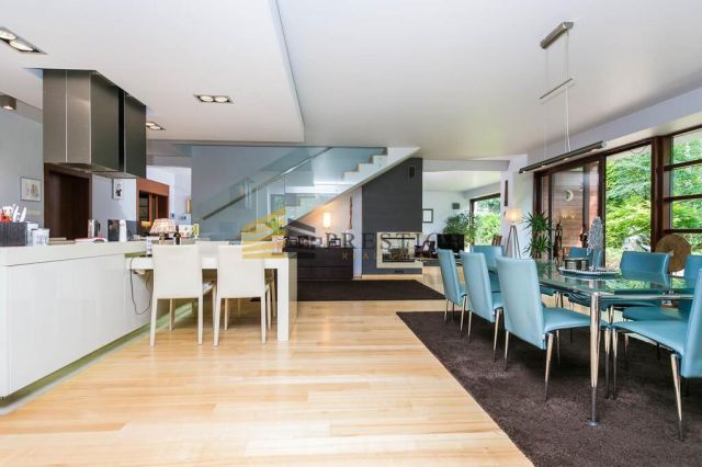 dom wolnostojący, 6 pokoi Konstancin-Jeziorna, ul. Potulickich. Zdjęcie 4