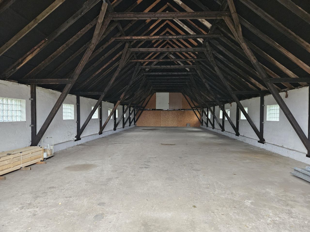 Hala/magazyn Stepnica, ul. Radosna