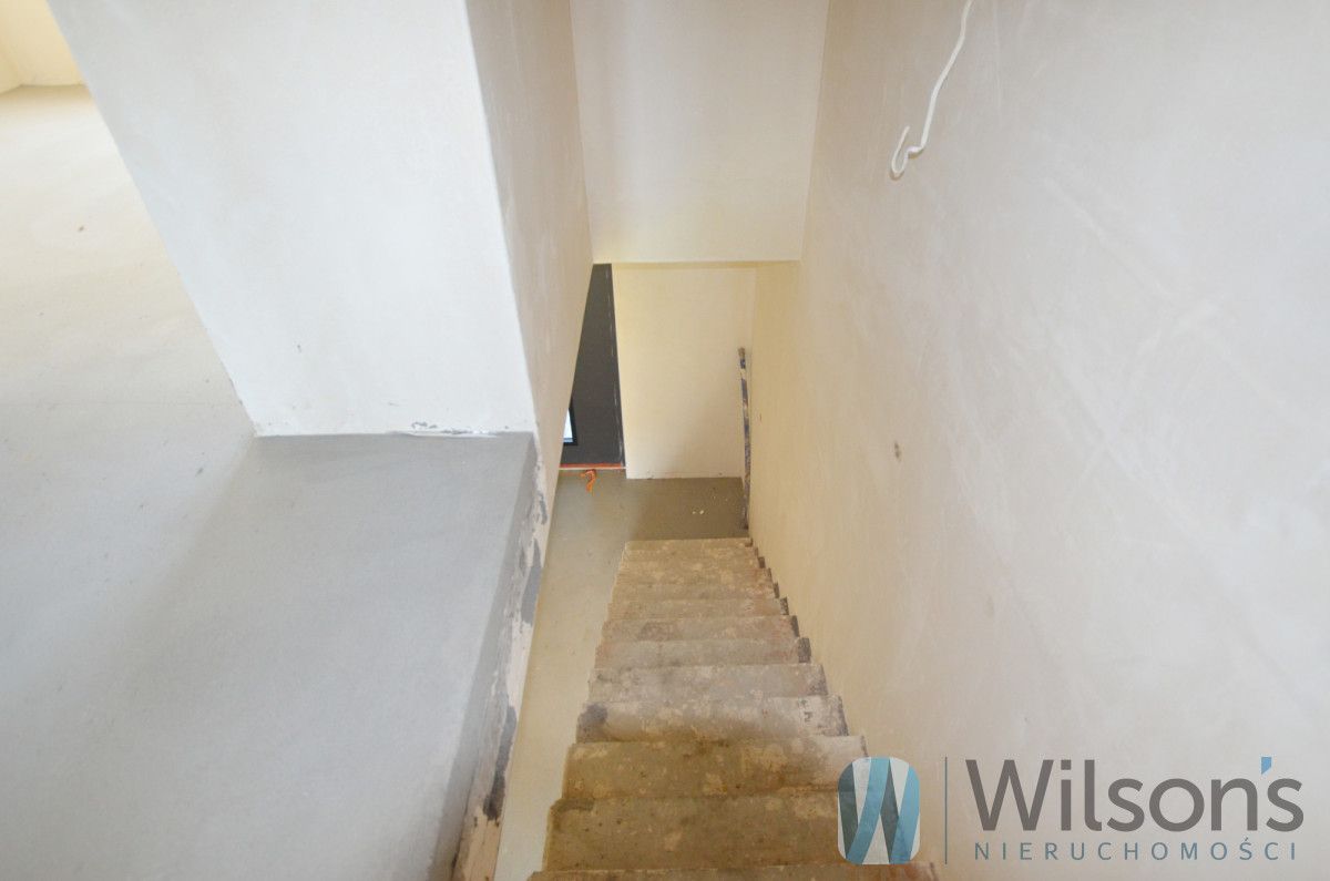 bliźniak, 5 pokoi Łomianki. Zdjęcie 9