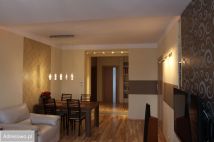 Mieszkanie 4-pokojowe Piastów, ul. Romualda Traugutta. Zdjęcie 2