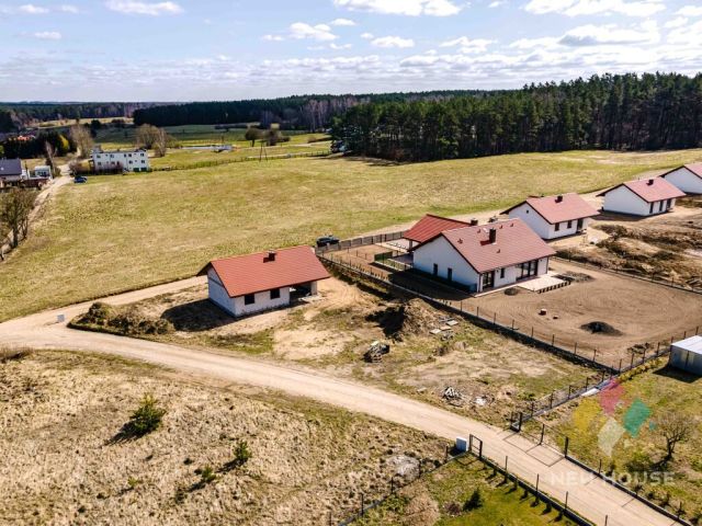 dom wolnostojący, 4 pokoje Warkały. Zdjęcie 1