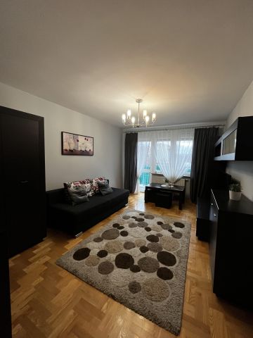 Mieszkanie 3-pokojowe Radom Gołębiów, ul. Ignacego Paderewskiego. Zdjęcie 1