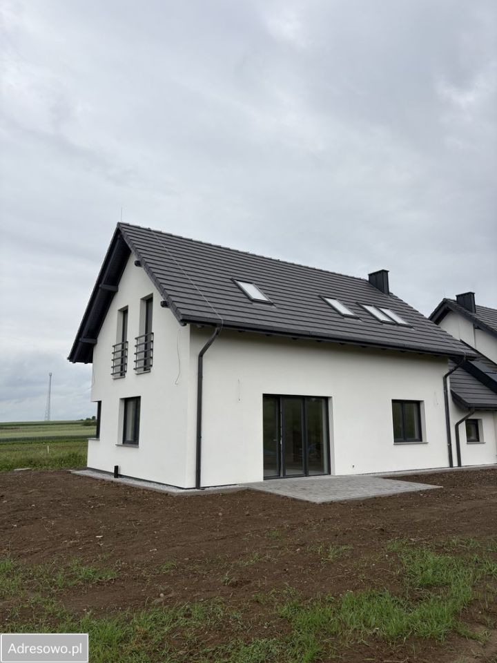 bliźniak, 5 pokoi Milikowice, ul. Świdnicka. Zdjęcie 2