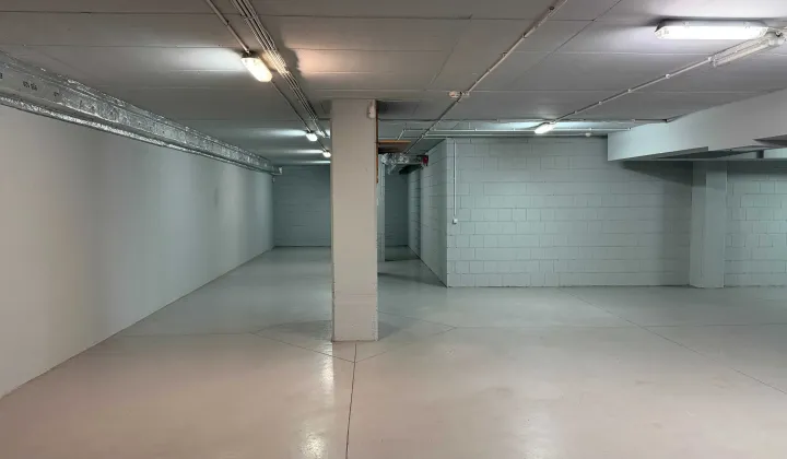Lokal Warszawa Ursynów, ul. Dereniowa