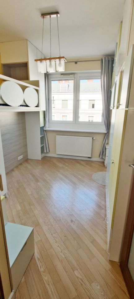 Mieszkanie 3-pokojowe Warszawa Muranów, ul. Stawki. Zdjęcie 4