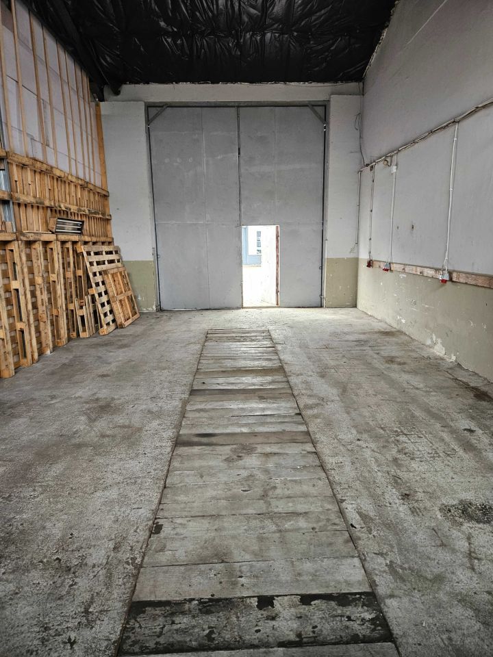 Hala/magazyn Kielce. Zdjęcie 1