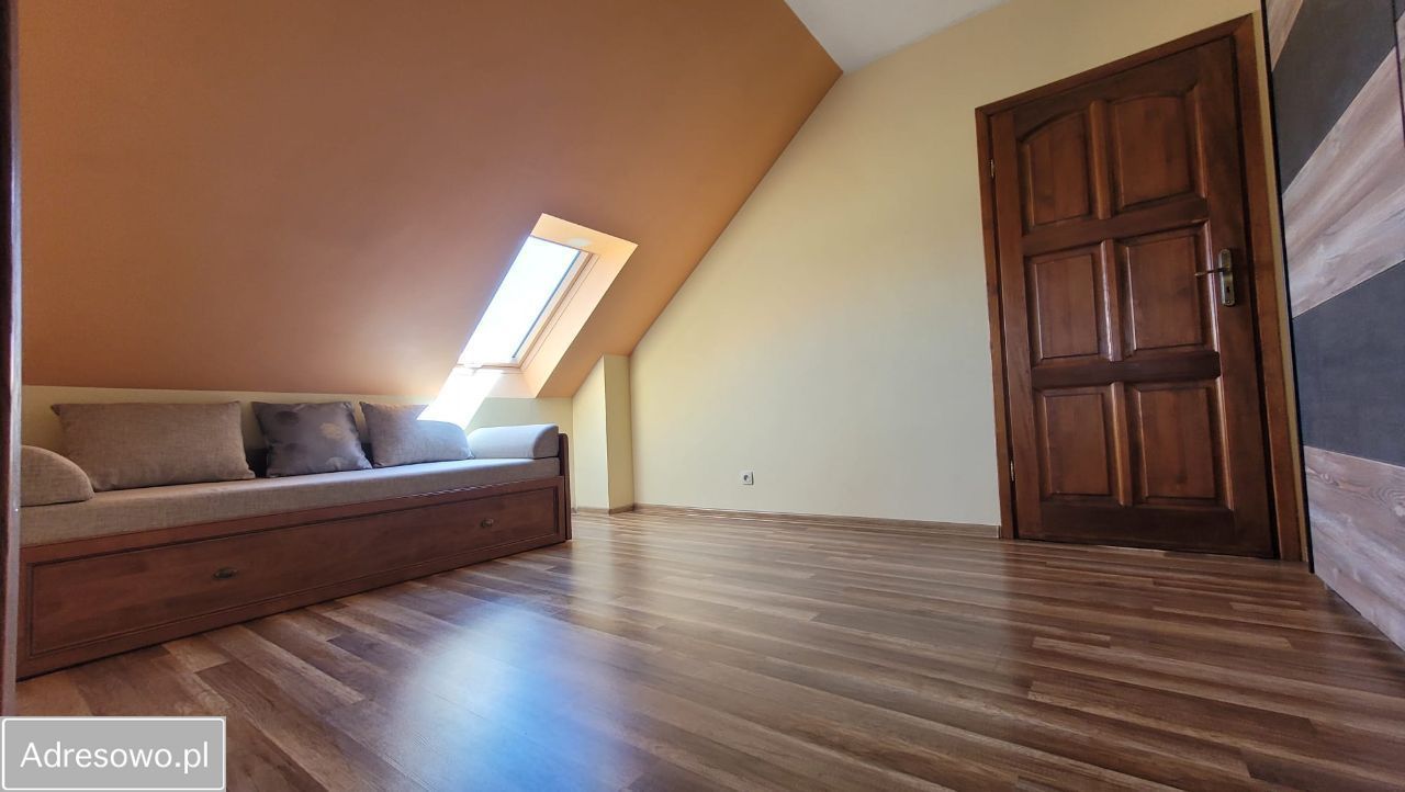 dom wolnostojący, 5 pokoi Świdnica. Zdjęcie 16